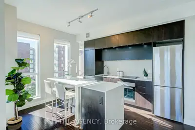 55 Regent Park Boulevard 705, Toronto, On M5a 0c2