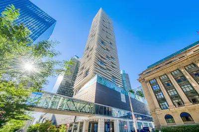 88 Harbour Street 2104, Toronto, On M5j 0c3
