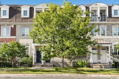 136a Finch Avenue W, Toronto, On M2n 2h9
