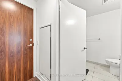 170 Chiltern Hill Road 507, Toronto, On M6c 0a9