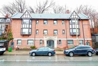 858 Davenport Road 301, Toronto, On M6g 2b6