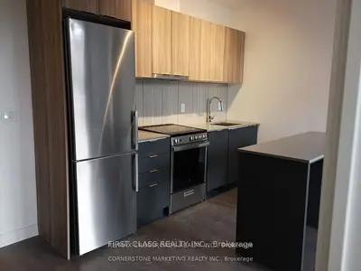 8 Tippett Road 203, Toronto, On M3h 0e7