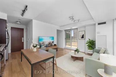 80 Western Battery Road 712, Toronto, On M6k 3s1