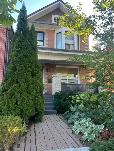 7 Blandford Street Basement, Toronto, On M6e 3a6