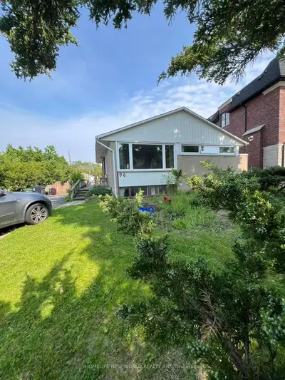96 Berkinshaw Crescent, Toronto, On M3b 2t2