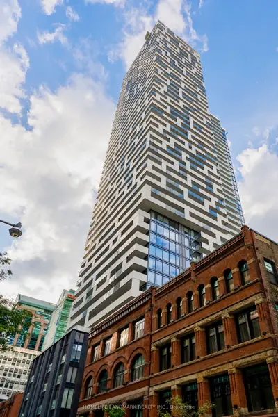 20 Lombard Street 3905, Toronto, On M5c 0a6