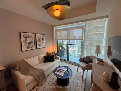 127 Broadway Avenue 3005, Toronto, On M4p 1v4