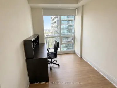 30 Roehampton Avenue 2402, Toronto, On M4p 1r2