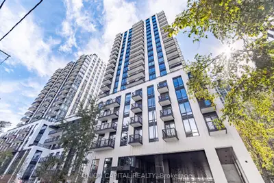 91 Montclair Avenue 1802, Toronto, On M5p 0b1