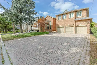 252 Dunview Avenue N, Toronto, On M2n 4j2