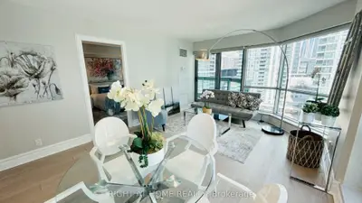 10 Queens Quay W 1012, Toronto, On M5j 2r9