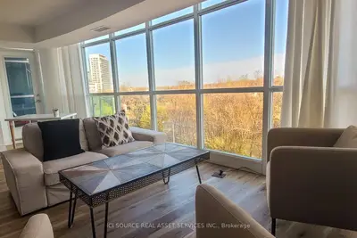 219 Fort York Boulevard 611, Toronto, On M5v 1b1