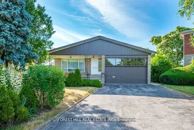3 Tokay Court, Toronto, On M3h 3v2