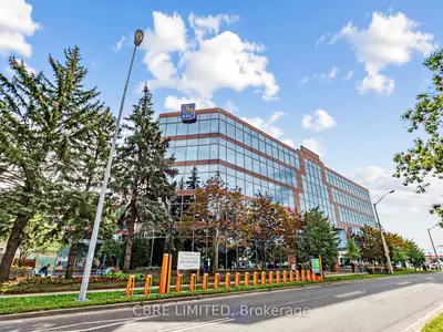 65 Overlea Boulevard 420b, Toronto, On M4h 1p1