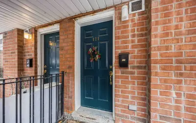 415 Jarvis Street 121, Toronto, On M4y 3c1