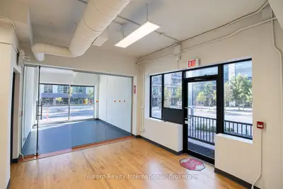 422 Adelaide Street W, Toronto, On M5v 1s7