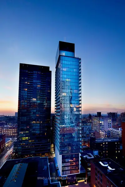 11 Charlotte Street 1801, Toronto, On M5v 2h5