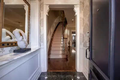 117 Davenport Road, Toronto, On M5r 1h8