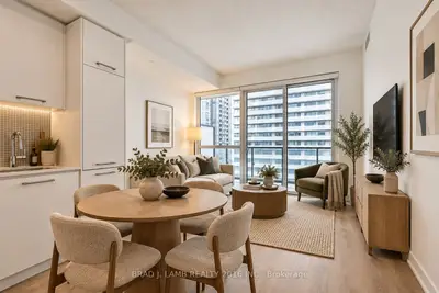 87 Peter Street 2810, Toronto, On M5v 2g5
