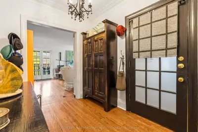 50 Glen Elm Avenue, Toronto, On M4t 1t7