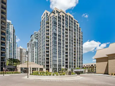 28 Hollywood Avenue 311, Toronto, On M2n 6s4