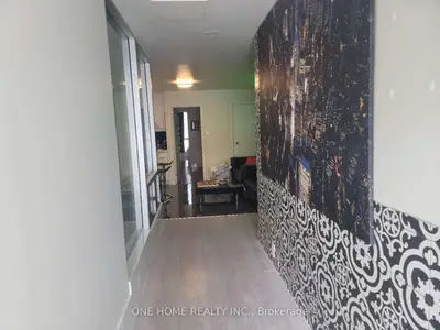 405 Dundas Street W 301, Toronto, On M5t 1g6