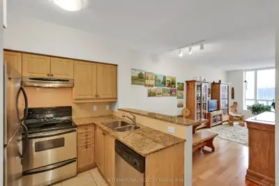 481 Rosewell Avenue 407, Toronto, On M4r 2j1