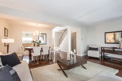 10 Esterbrooke Avenue 40, Toronto, On M2j 2c2