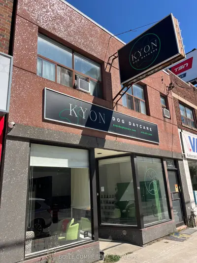 792-794 Eglinton Avenue, Toronto, On M4g 2l1