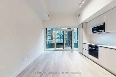 110 Broadway Avenue S 411, Toronto, On M4p 1v7