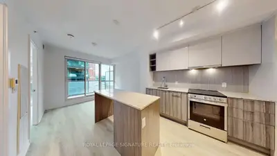 31 Tippett Road 543, Toronto, On M3h 0c8