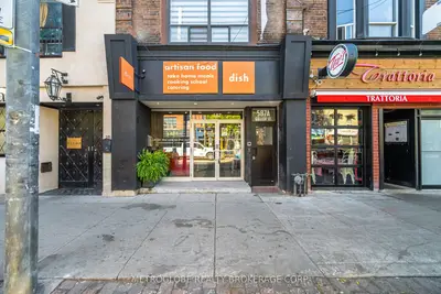 587-589 College Street, Toronto, On M6g 1b2