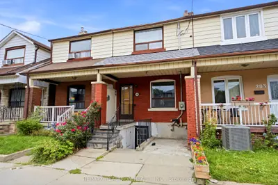 285 Oakwood Avenue 1, Toronto, On M6e 2v3