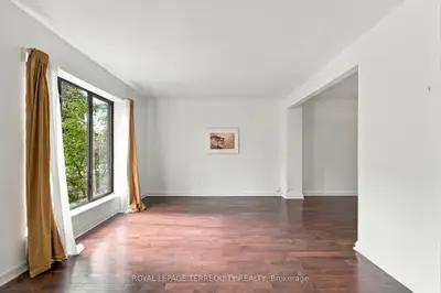 102 Anndale Drive, Toronto, On M2n 2x4