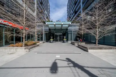 1030 King Street W 1108, Toronto, On M6k 0b4
