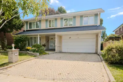 39 Apollo Drive, Toronto, On M3b 2g9