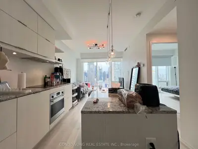 197 Yonge Street 2501, Toronto, On M5b 0c1
