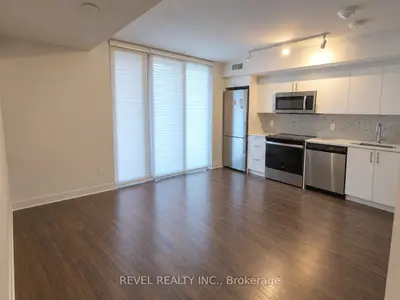 30 Tretti Way 633, Toronto, On M3h 0e3