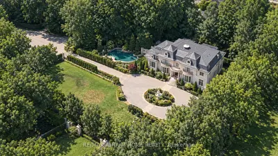 9 Legacy Court, Toronto, On M2l 2y7