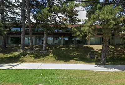 2 Duncan Mill Road 202, Toronto, On M3b 2v1