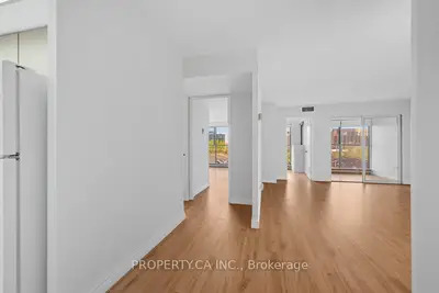 65 Scadding Avenue 608, Toronto, On M5a 4l1