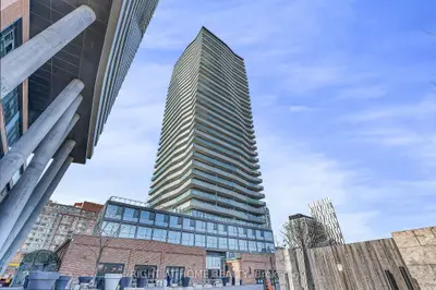 390 Cherry Street 1708, Toronto, On M5a 0e2