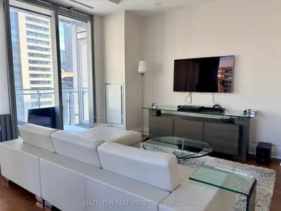 55 Scollard Street 902, Toronto, On M5r 0a1