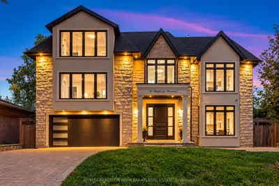 10 Bayberry Crescent, Toronto, On M2k 1t8
