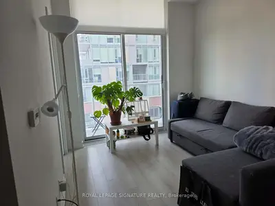 33 Helendale Avenue 421, Toronto, On M4r 0a4