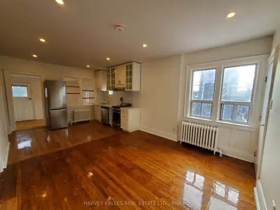 15 Alberta Avenue 2, Toronto, On M6h 2r5