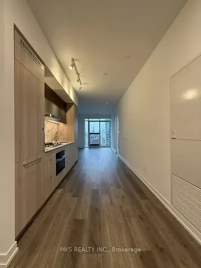 771 Yonge Street 2106, Toronto, On M4w 2g4