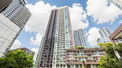 85 Queens Wharf Road 316, Toronto, On M5v 0j9