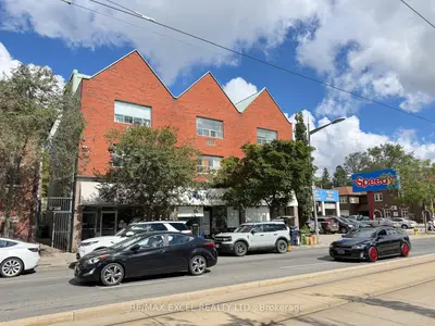 666 St Clair Avenue 304, Toronto, On M6c 1b1