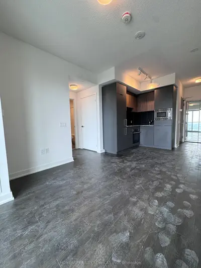 50 O'neill Road 2805, Toronto, On M3c 0h1